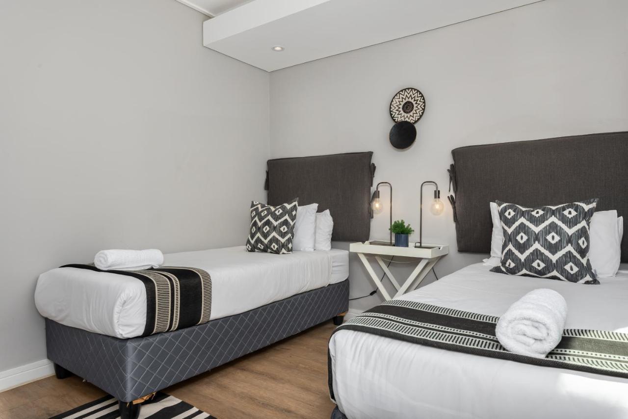 קייפטאון Warwick Apartments By Propr מראה חיצוני תמונה