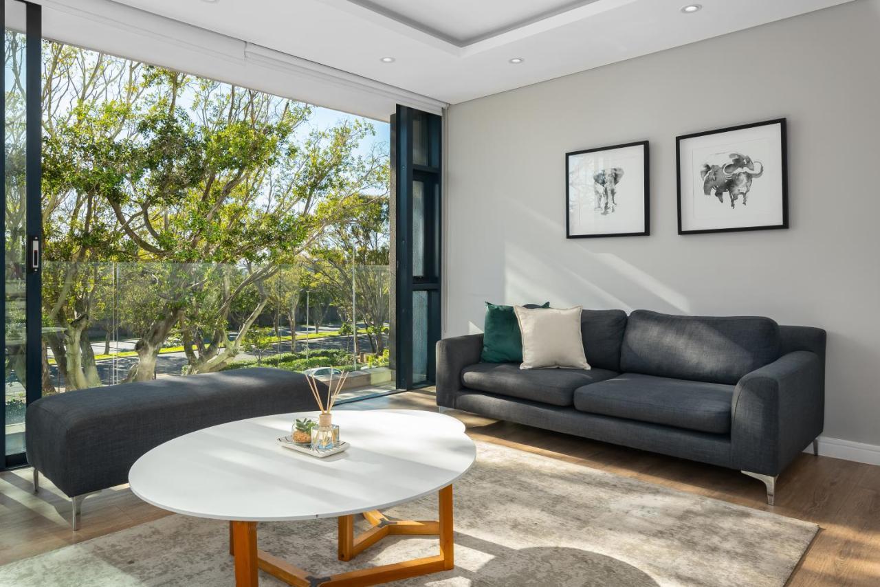 קייפטאון Warwick Apartments By Propr מראה חיצוני תמונה