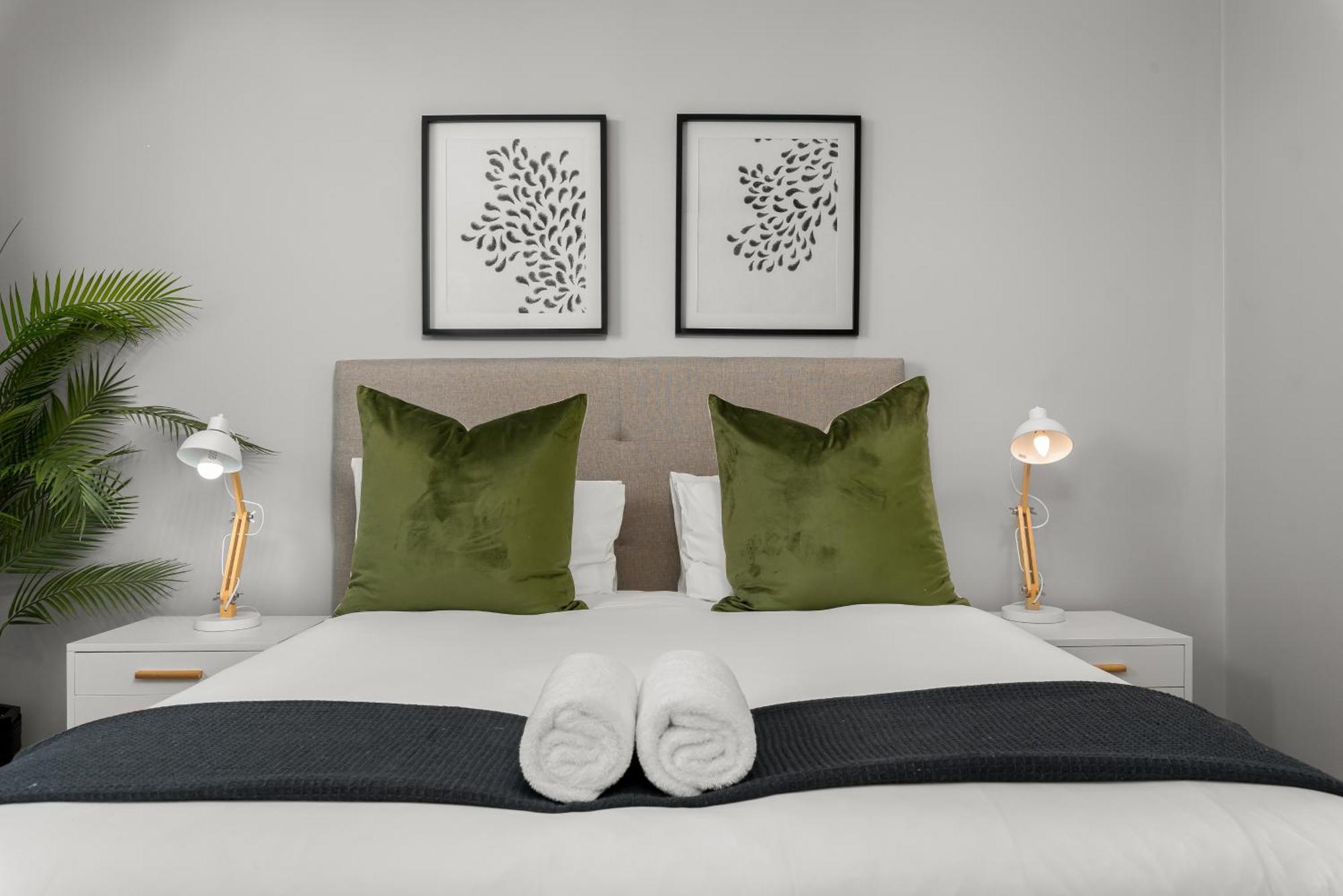 קייפטאון Warwick Apartments By Propr מראה חיצוני תמונה