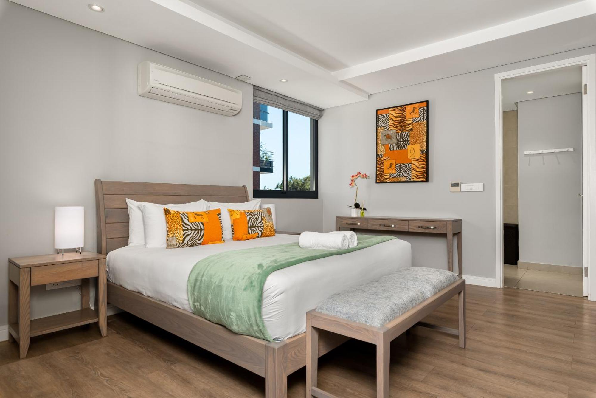 קייפטאון Warwick Apartments By Propr מראה חיצוני תמונה